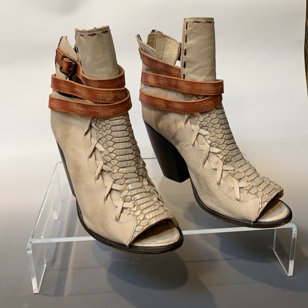 Free Bird Bootie